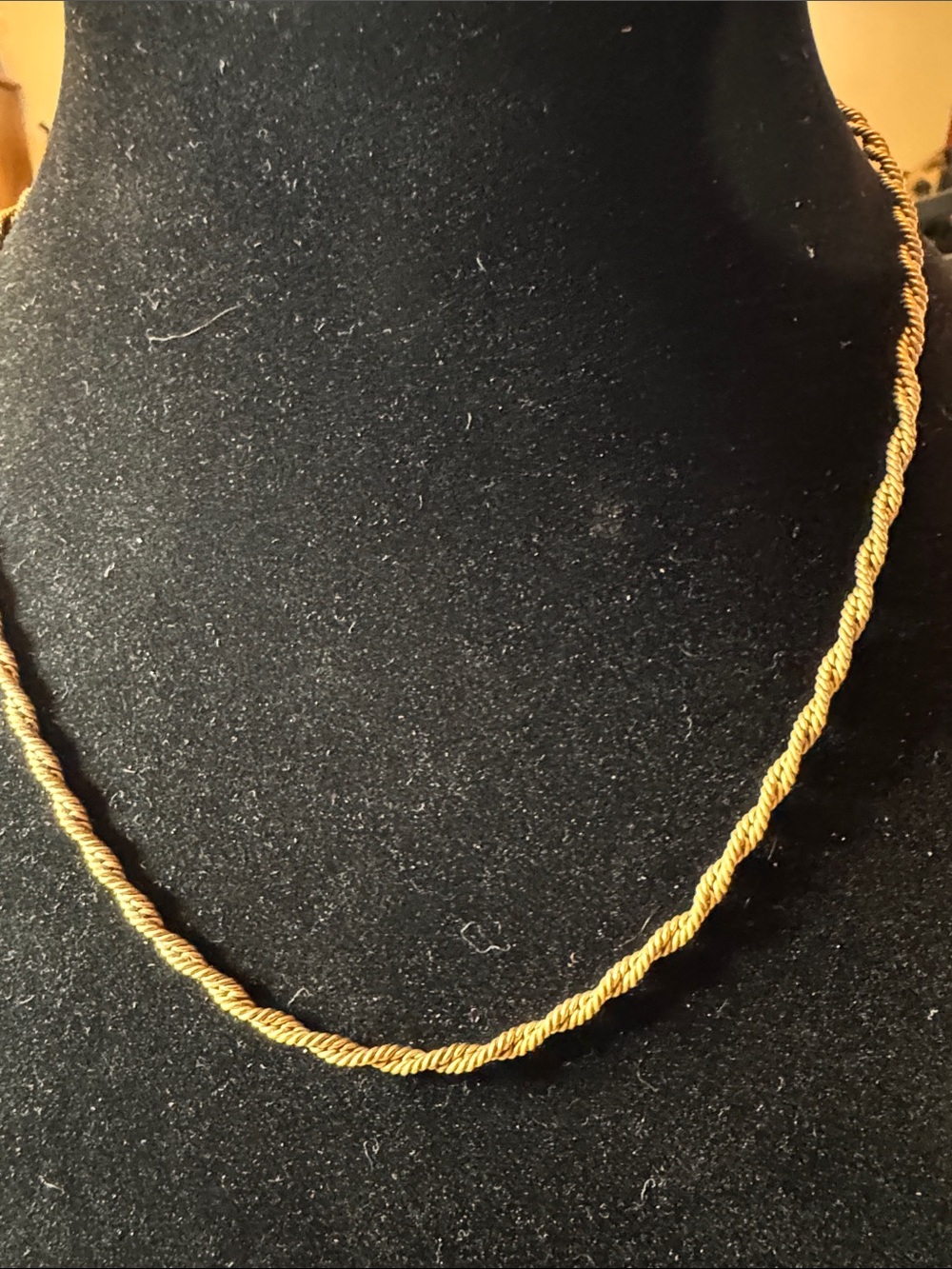 Vintage Source Unknown Twisted Rope Necklace - Gold